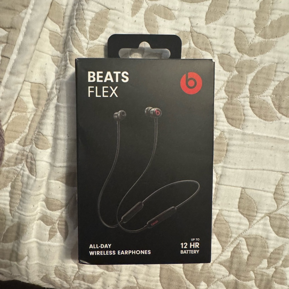 Beats Dlex All Day Wireless Headset